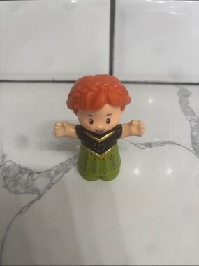 Little People Anna 2019